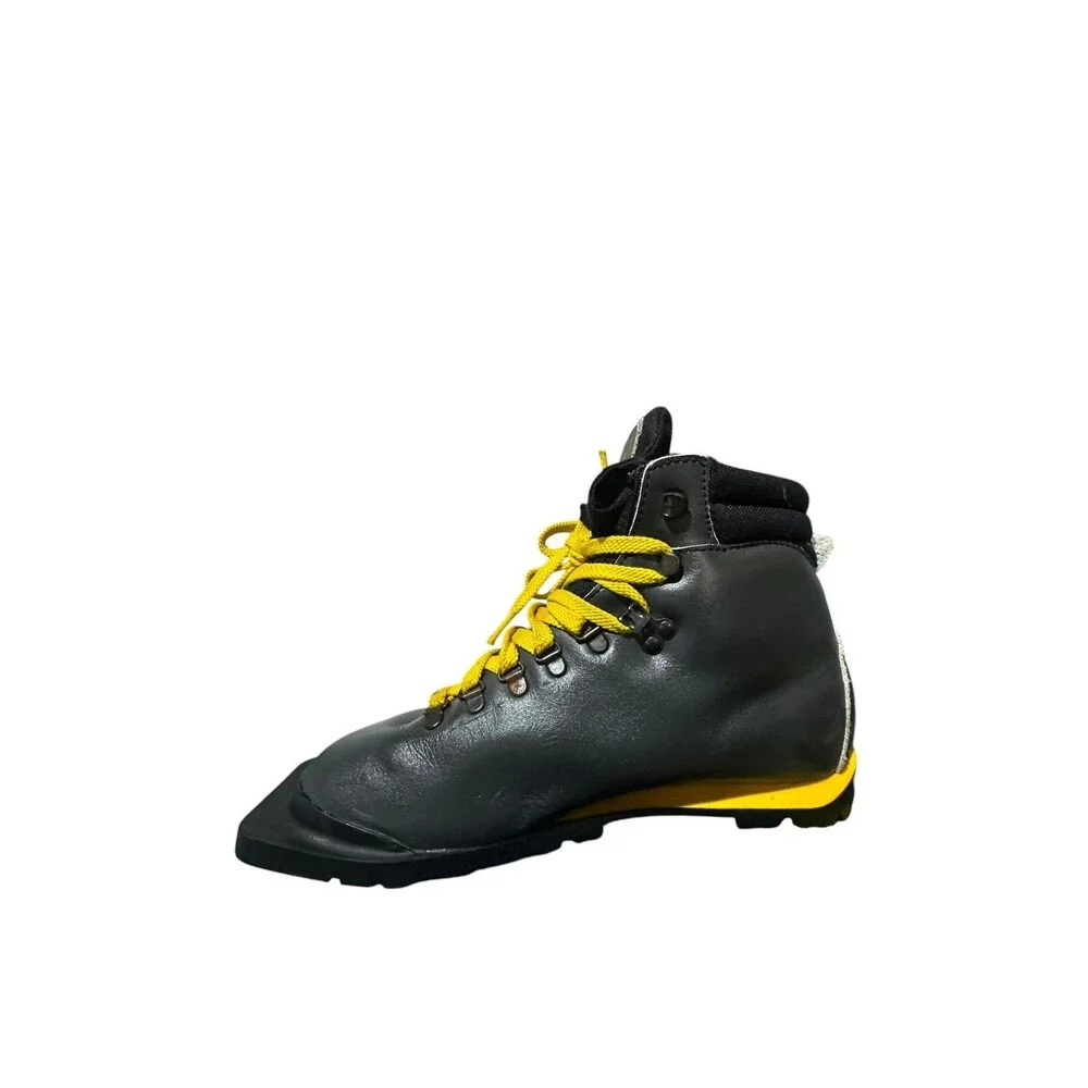 VTG Alpina 3Pin 75mm Nordic Norm Ski Boots Sz 40 Black Yellow Vibram L 8.5 M 7.5